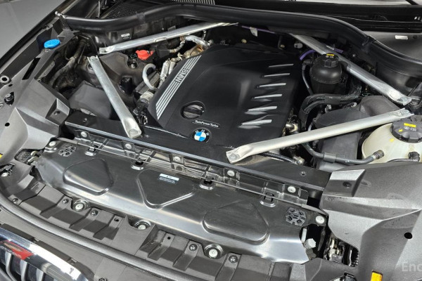 2022 BMW X7 с пробегом 74 509 км