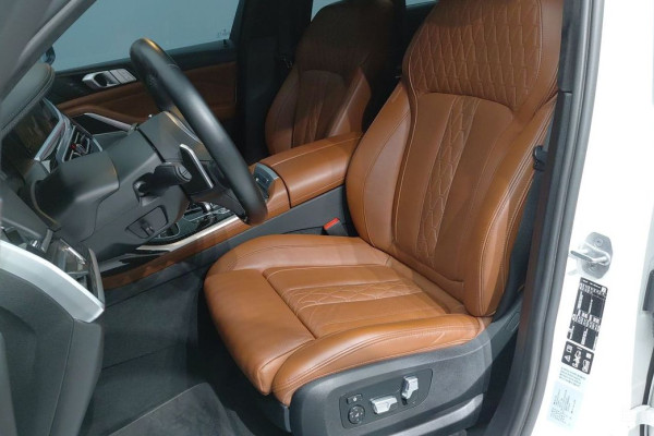 2022 BMW X7 с пробегом 78 520 км