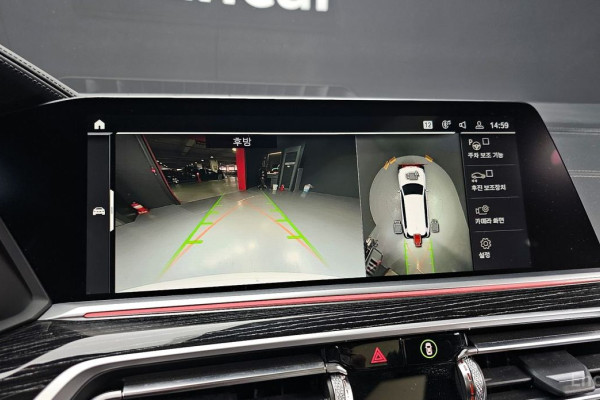 2022 BMW X7 с пробегом 43 664 км