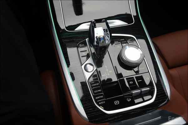 2022 BMW X7 с пробегом 26 514 км