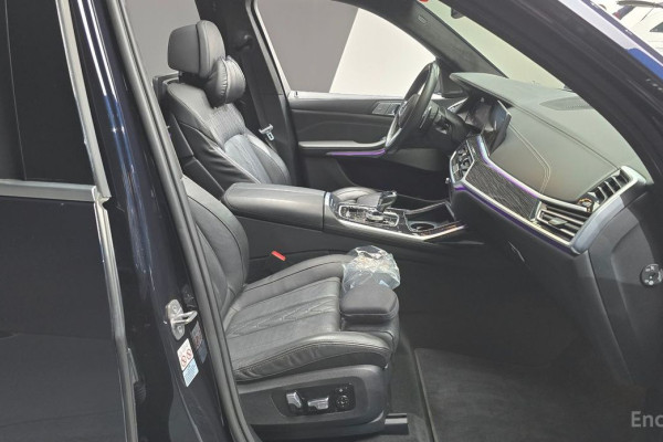 2022 BMW X7 с пробегом 74 509 км