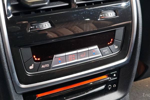 2022 BMW X7 с пробегом 43 664 км