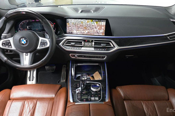 2022 BMW X7 с пробегом 62 155 км