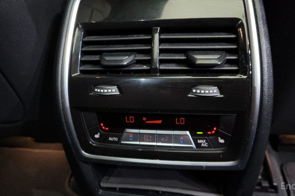 2022 BMW X7 с пробегом 64 132 км