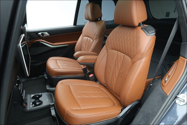 2022 BMW X7 с пробегом 26 514 км