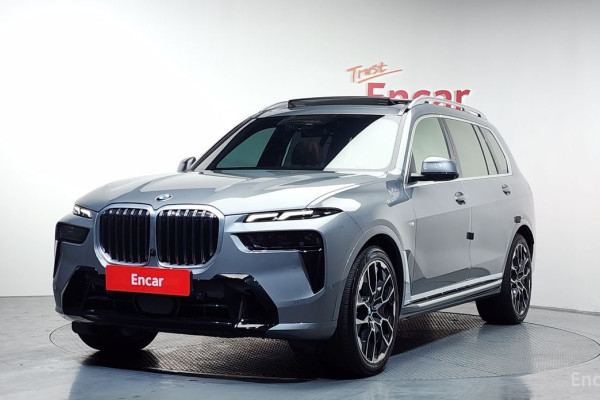 2022 BMW X7 с пробегом 64 132 км