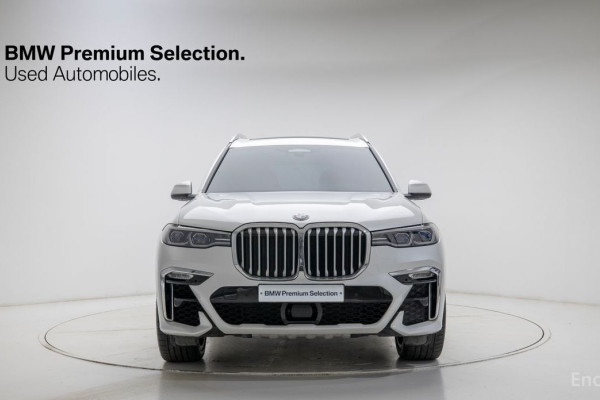 2022 BMW X7 с пробегом 68 850 км