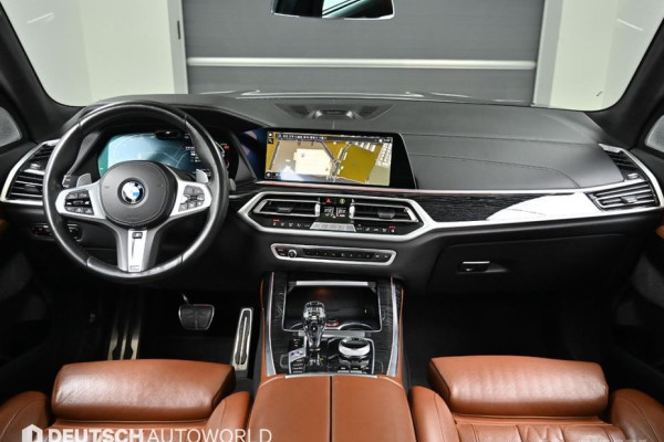 2022 BMW X7 с пробегом 124 029 км