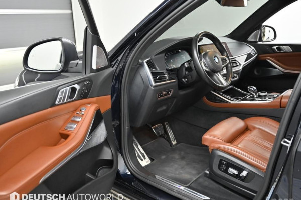 2022 BMW X7 с пробегом 124 029 км