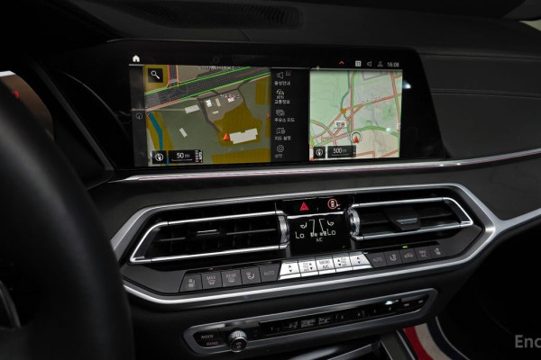 2022 BMW X7 с пробегом 34 112 км