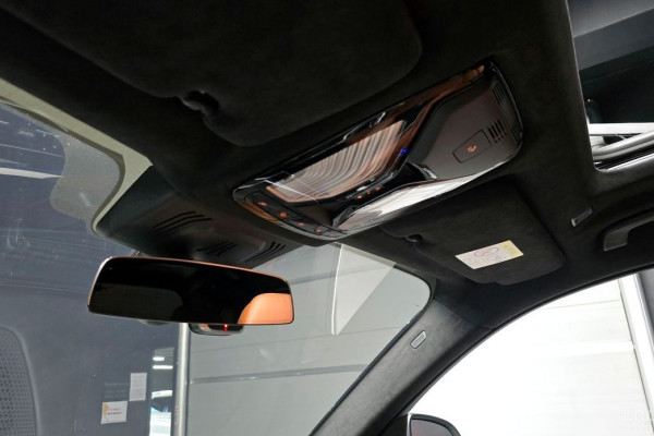 2022 BMW X7 с пробегом 26 713 км