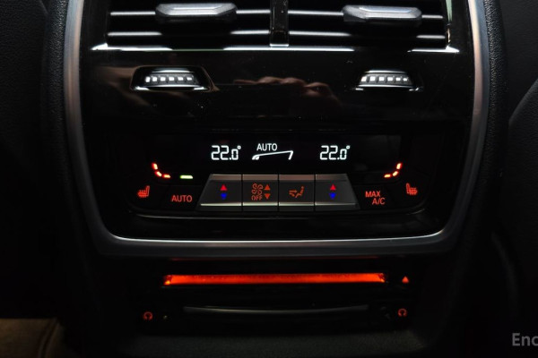 2022 BMW X7 с пробегом 74 509 км