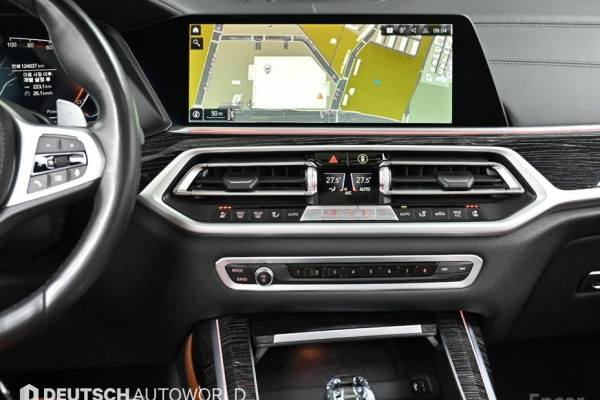 2022 BMW X7 с пробегом 124 029 км