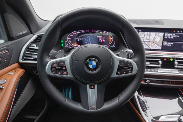 2022 BMW X7 с пробегом 68 850 км