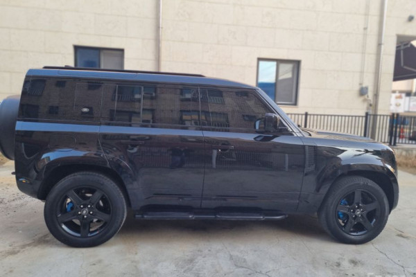 2023 Land Rover Defender с пробегом 45 489 км