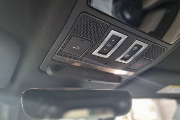 2023 Land Rover Defender с пробегом 45 489 км