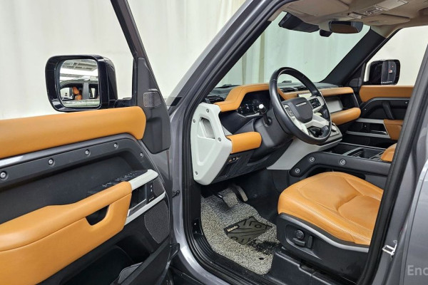 2022 Land Rover Defender с пробегом 90 174 км