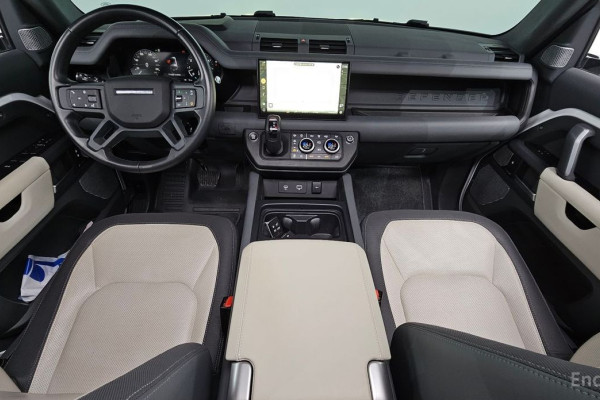 2023 Land Rover Defender с пробегом 24 985 км