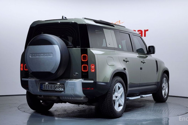 2022 Land Rover Defender с пробегом 46 901 км