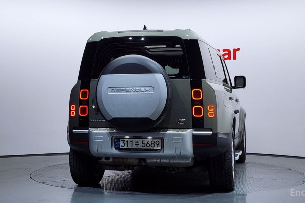 2022 Land Rover Defender с пробегом 46 901 км