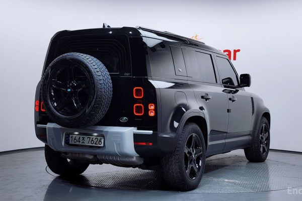2022 Land Rover Defender с пробегом 54 017 км