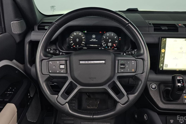 2023 Land Rover Defender с пробегом 24 985 км