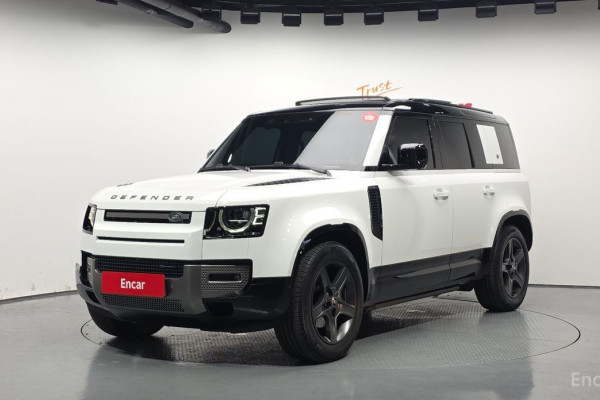 2023 Land Rover Defender с пробегом 32 215 км