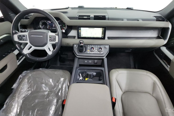 2022 Land Rover Defender с пробегом 46 901 км