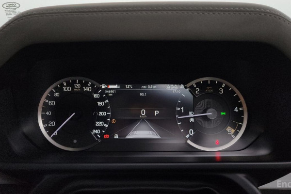 2022 Land Rover Defender с пробегом 46 901 км