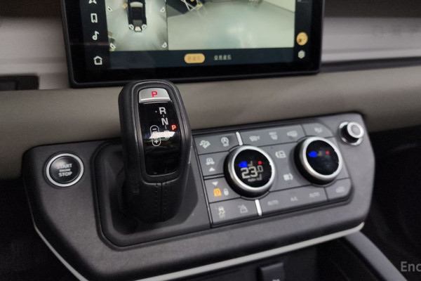 2022 Land Rover Defender с пробегом 46 901 км