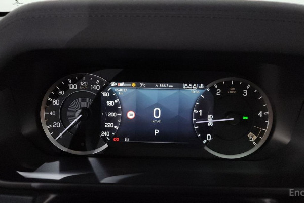 2022 Land Rover Defender с пробегом 54 017 км