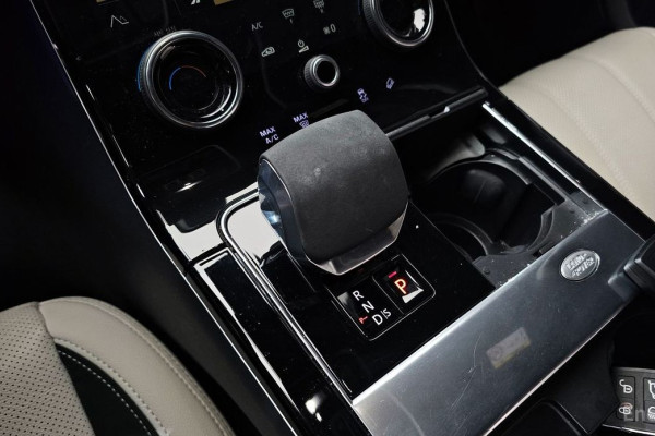 2022 Land Rover Range Rover Velar с пробегом 40 599 км