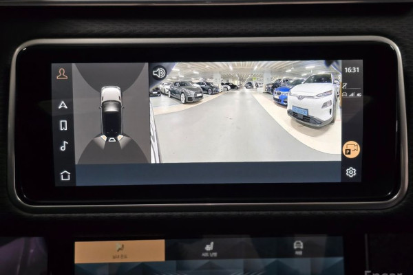 2023 Land Rover Range Rover Velar с пробегом 49 795 км