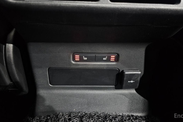 2022 Land Rover Range Rover Velar с пробегом 50 507 км