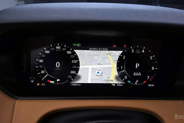 2022 Land Rover Range Rover Velar с пробегом 19 001 км