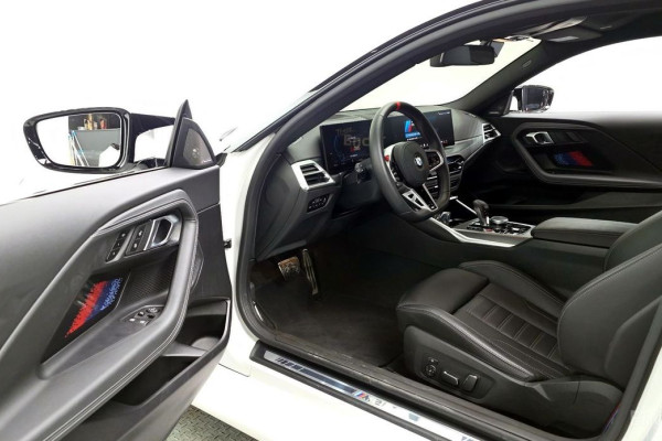 2025 BMW M2 с пробегом 6 862 км