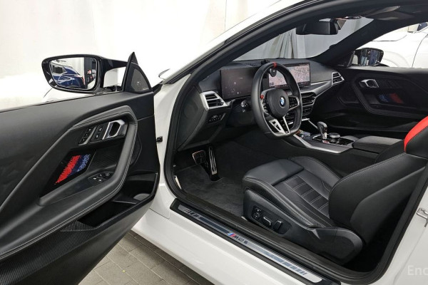 2025 BMW M2 с пробегом 12 834 км