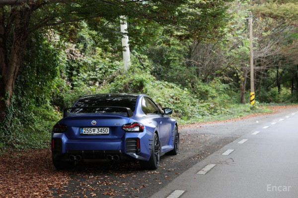 2025 BMW M2 с пробегом 9 800 км