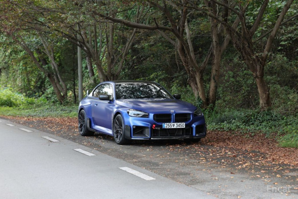 2025 BMW M2 с пробегом 9 800 км