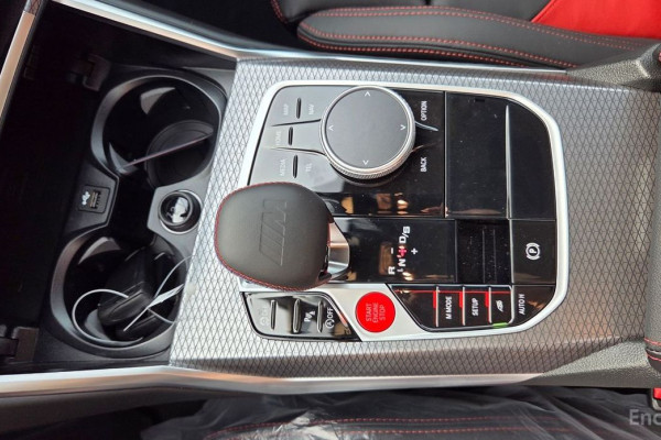 2025 BMW M2 с пробегом 9 800 км