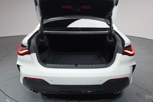 2021 BMW 4 серии с пробегом 33 810 км