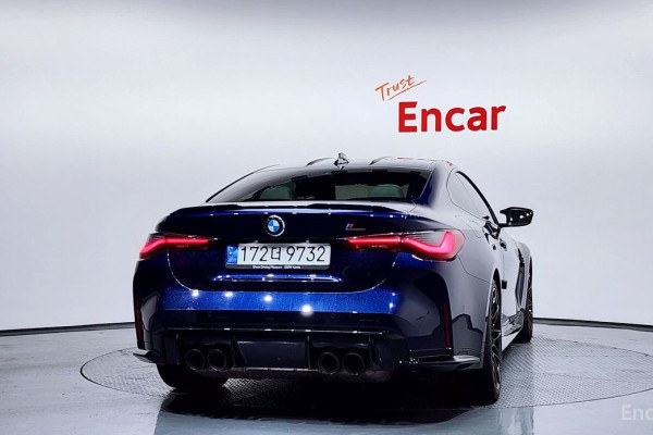 2022 BMW M4 с пробегом 85 850 км