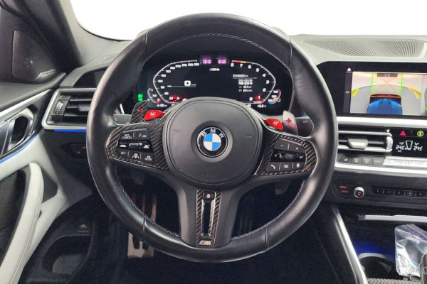 2022 BMW M4 с пробегом 85 850 км