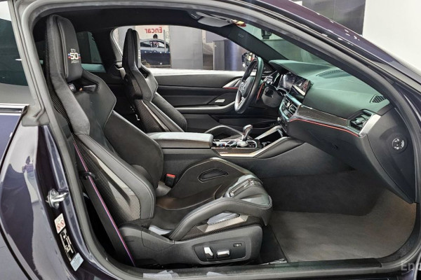 2023 BMW M4 с пробегом 30 394 км