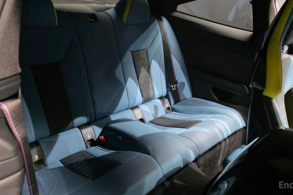 2023 BMW M4 с пробегом 9 881 км