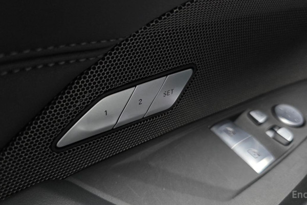 2023 BMW M4 с пробегом 9 881 км