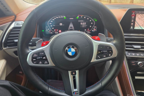 2021 BMW M8 с пробегом 91 330 км