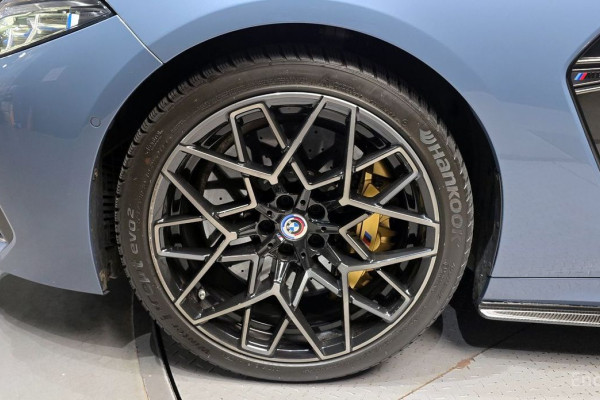 2022 BMW M8 с пробегом 48 473 км