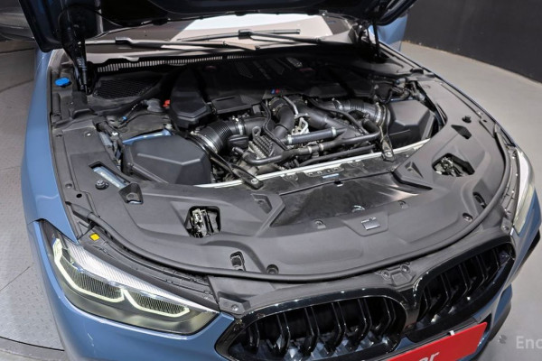 2022 BMW M8 с пробегом 48 473 км