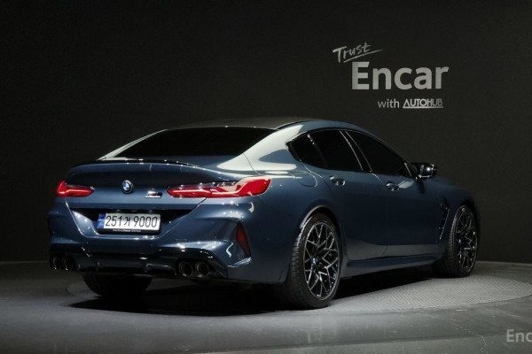 2020 BMW M8 с пробегом 10 296 км